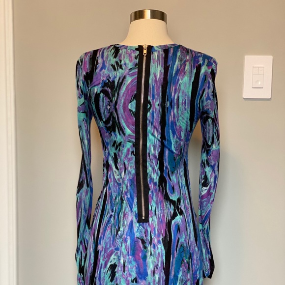 Torn by ronny kobo size medium dress - Picture 2 of 3